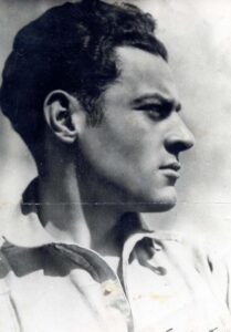 Con Mella, «hoy solo es honrado luchar»