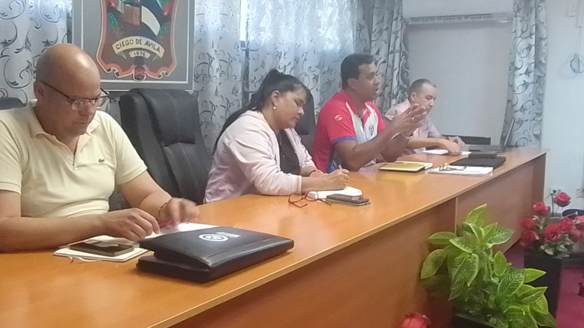 Lee más sobre el artículo Debaten sobre implementación de ley del Deporte