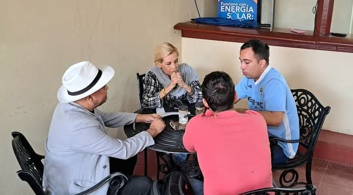 Preparativos para el Festival Piña Colada