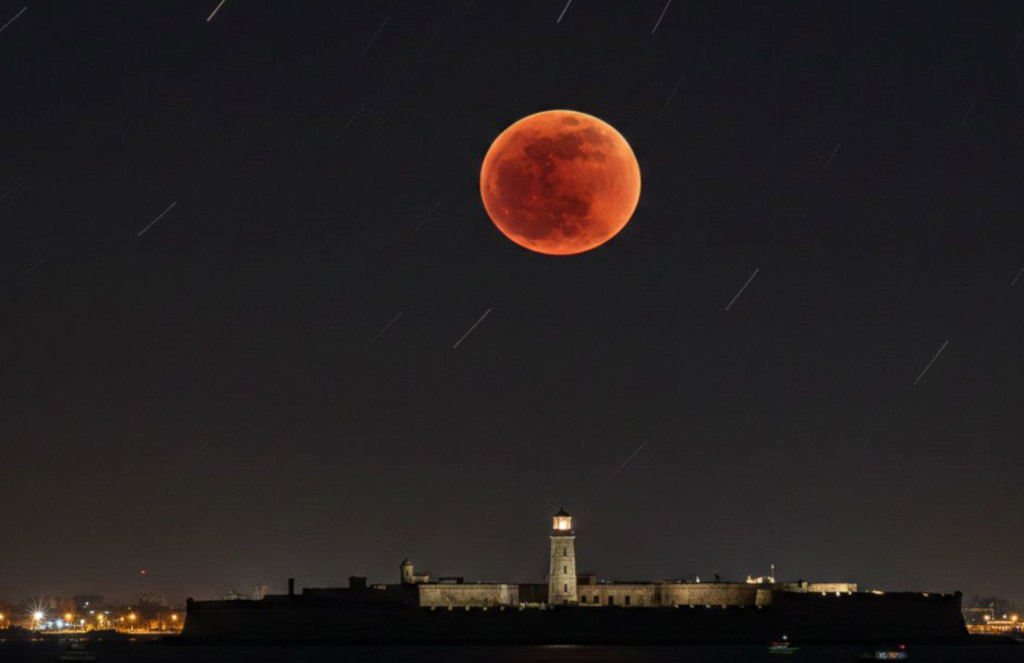 Lee más sobre el artículo Anuncian eclipse total de Luna el martes 3 de marzo