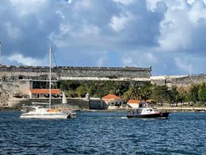 Lee más sobre el artículo Llegan a La Habana los dos veleros del convoy Nuestra América