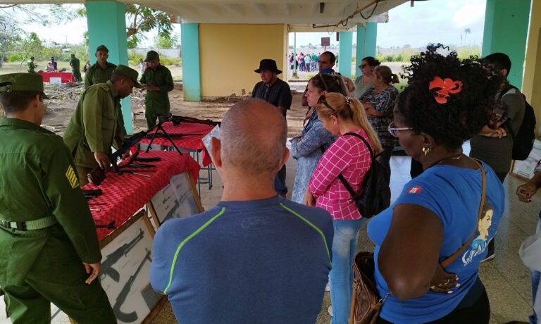 En este momento estás viendo Universitarios moronenses comprometidos con la patria