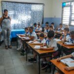 Ajustan medidas en la educación para asegurar las clases ante la crisis energética