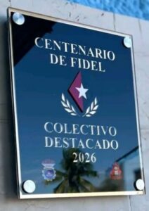 Ember recibe placa Centenario de Fidel