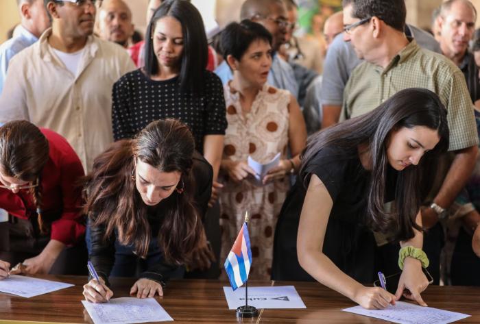 Juventud: indoblegable defensa del socialismo