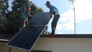 Lee más sobre el artículo La luz que cuida a quienes cuidan