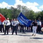 Sucursal TRANSTUR Ciego de Ávila recibe Bandera de Proeza Laboral y ratifica Vanguardia Nacional