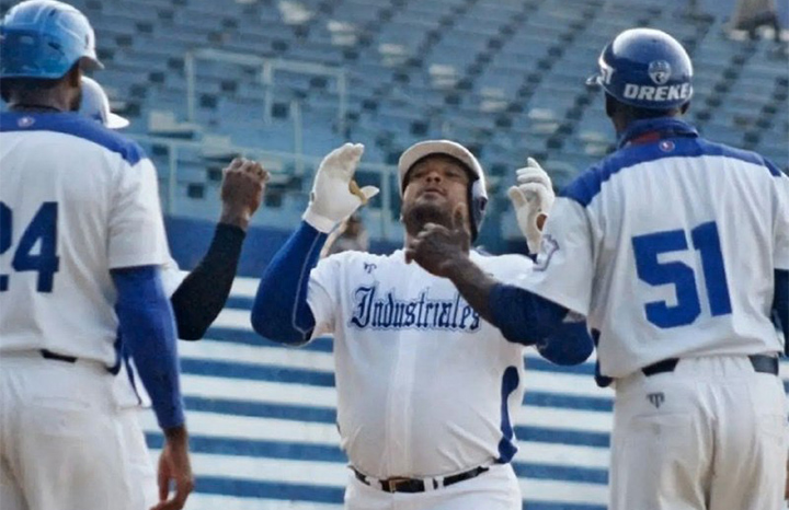 Lee más sobre el artículo Semifinales de la IV Liga Élite del Béisbol al borde del desenlace