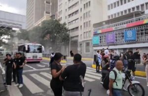 Sismo de 7.1 sacude Caracas y el norte de Venezuela