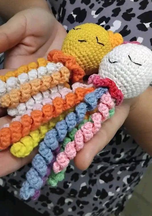 Lee más sobre el artículo Pulpos de apego humanizan la neonatología en hospital provincial de Ciego de Ávila