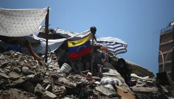 Gobierno venezolano confirma 6 mil 461 personas rescatadas de entre los escombros