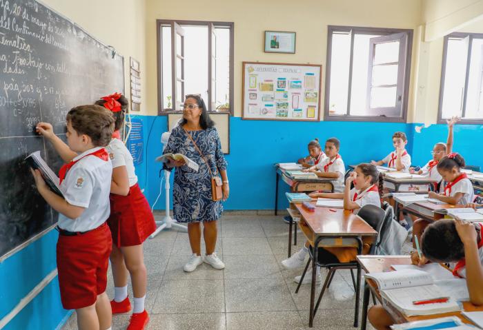 Lee más sobre el artículo Curso escolar comenzará el 1ro. de septiembre ajustado a las condiciones del país