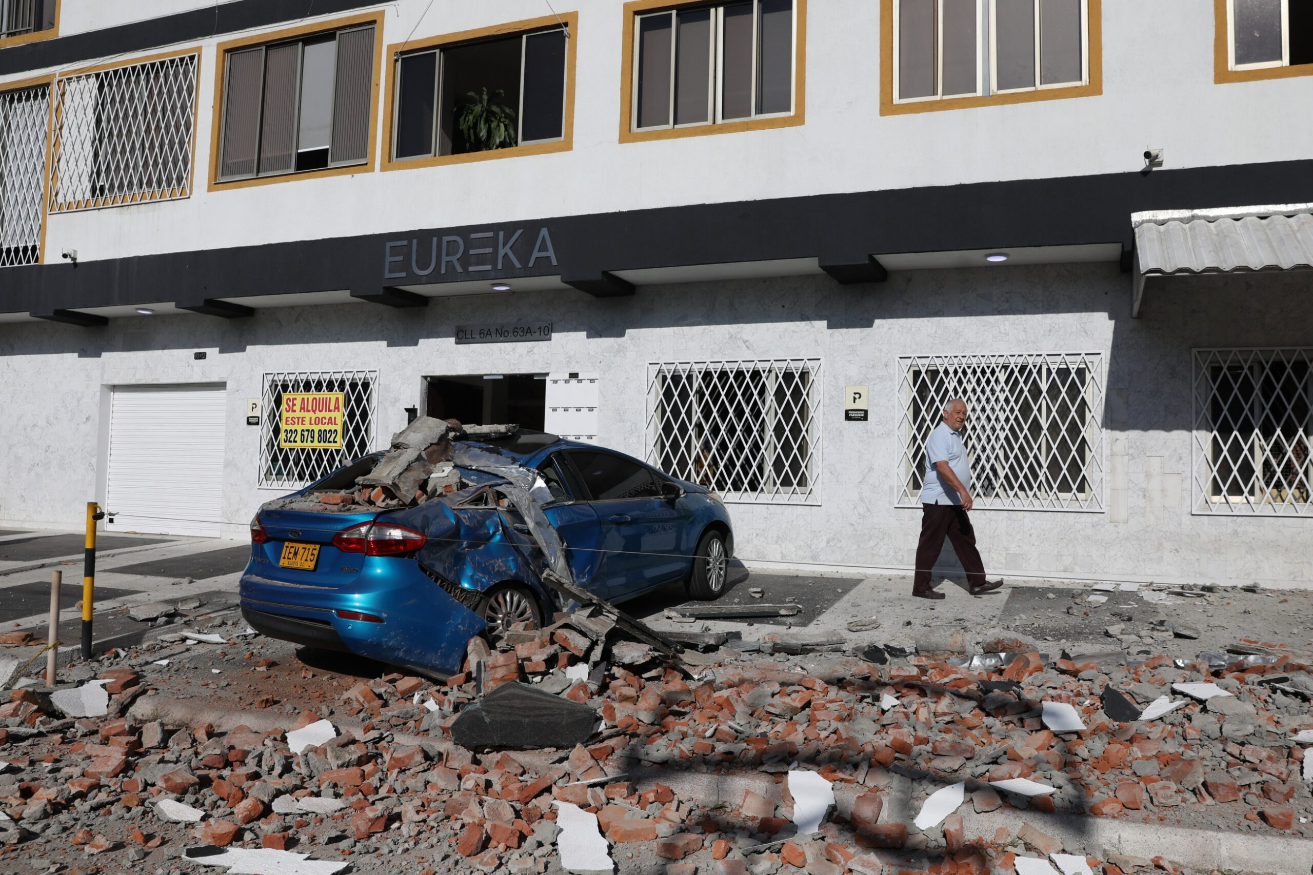 En este momento estás viendo Más de un centenar de muertos y 87 heridos tras sismo en Colombia