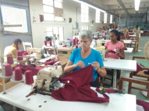 UEB Confecciones Trébol asegura uniformes para el curso escolar en Ciego de Ávila