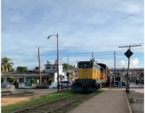 Nuevas opciones ferroviarias conectan a Morón con Ciego de Ávila y Camagüey