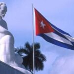 Frente al afán agresivo del imperio, la determinación de un pueblo